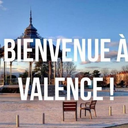 Agreable Appartement T2 Centre Ville Valence  Dış mekan fotoğraf